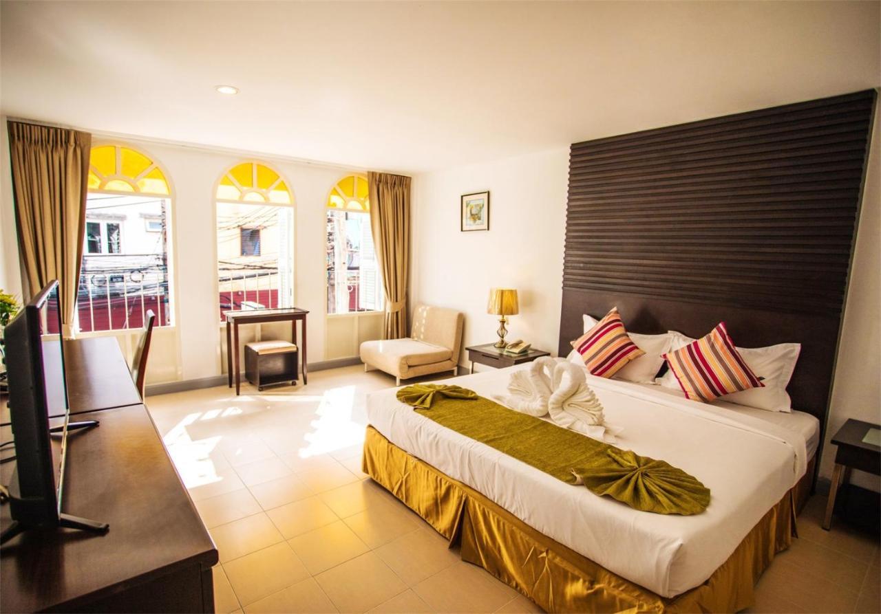 Отель Sino House Patong Экстерьер фото