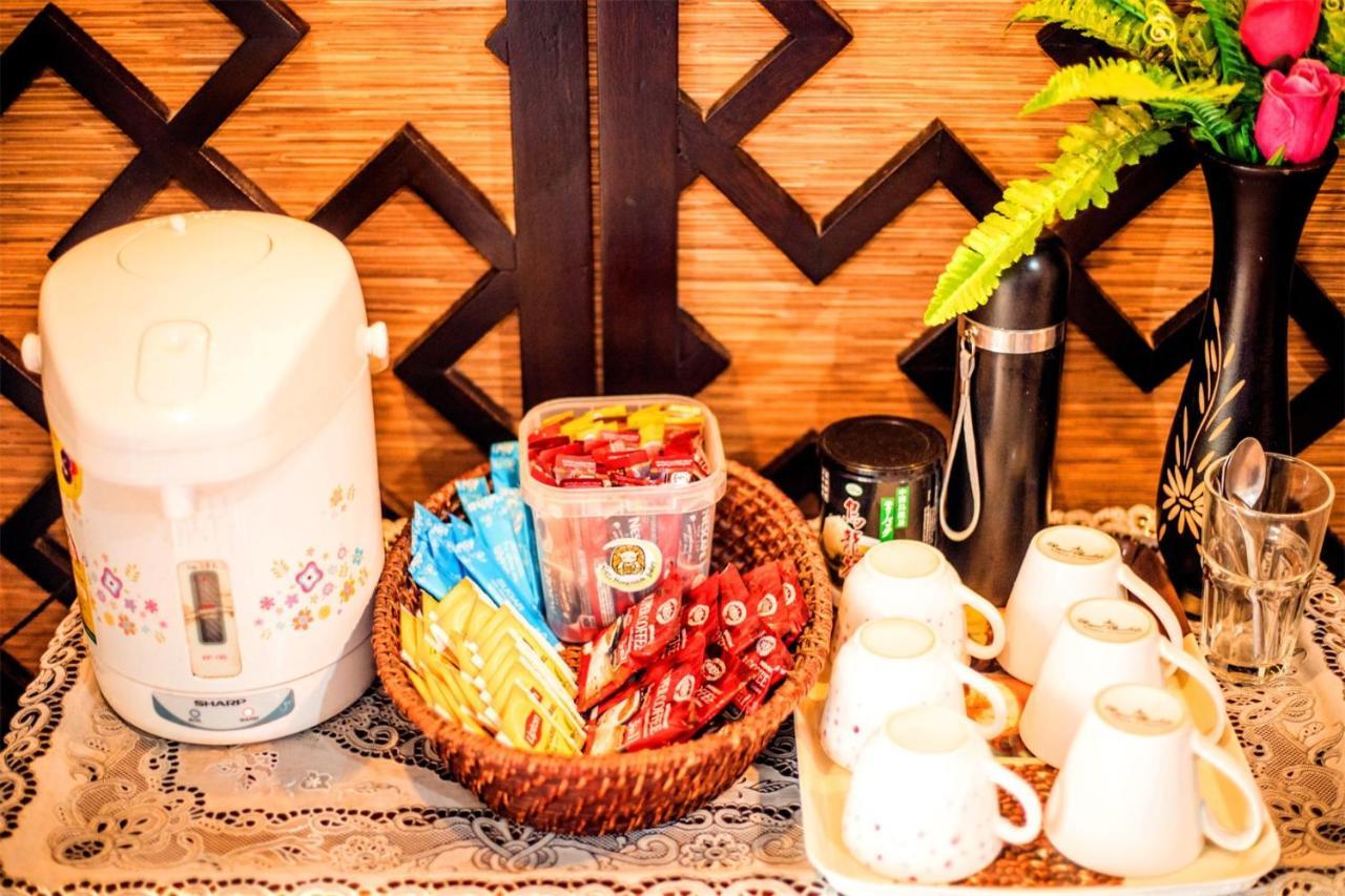 Отель Sino House Patong Экстерьер фото