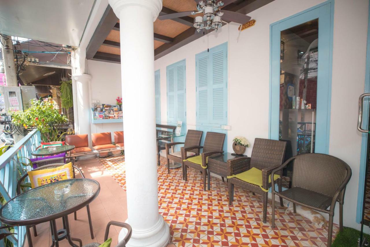 Отель Sino House Patong Экстерьер фото