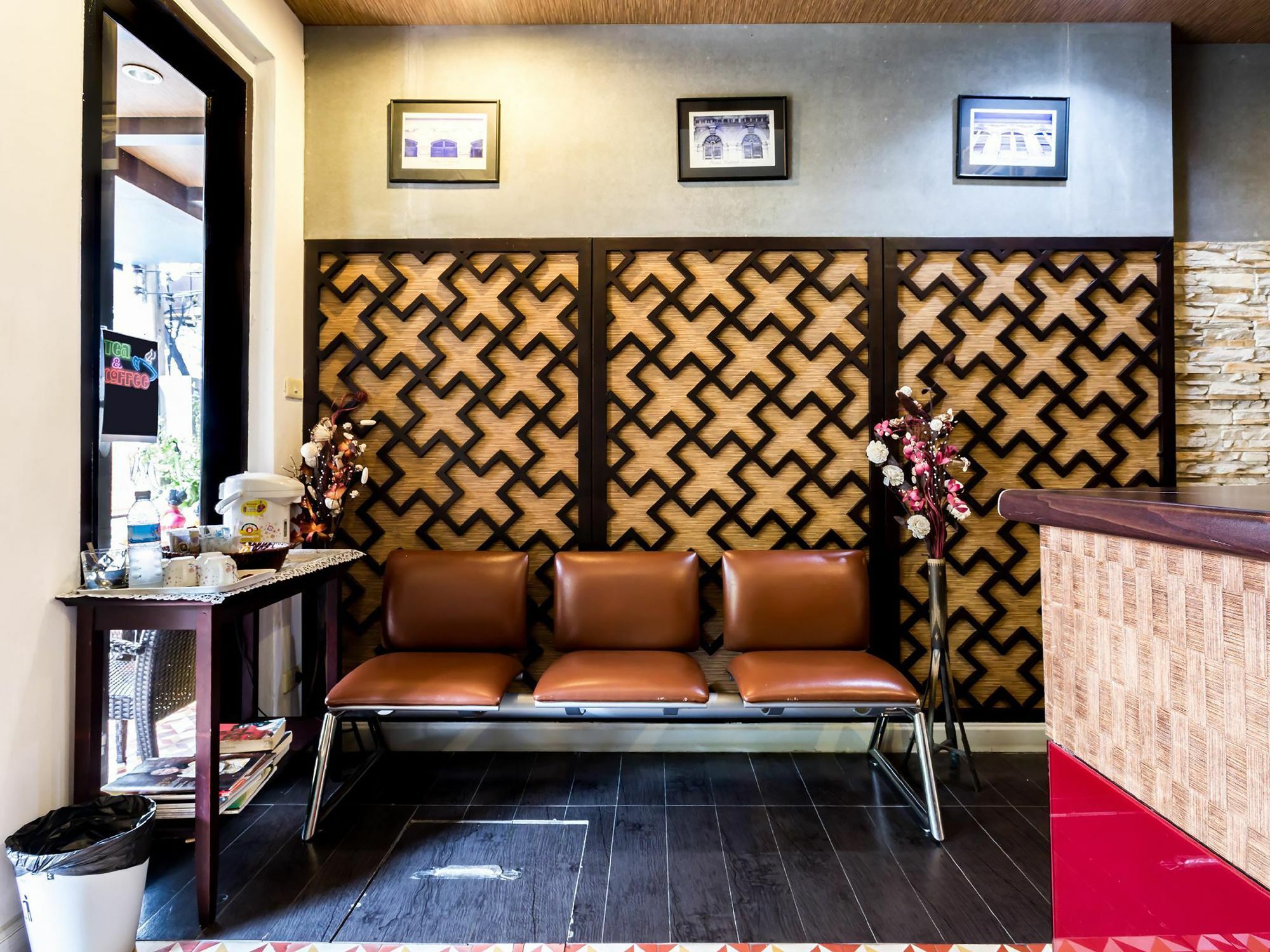 Отель Sino House Patong Экстерьер фото
