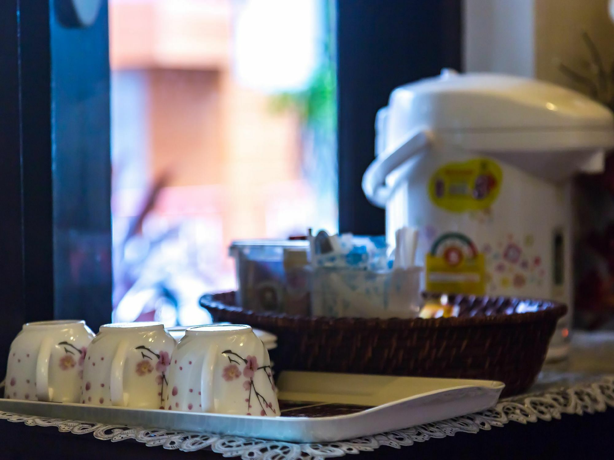 Отель Sino House Patong Экстерьер фото